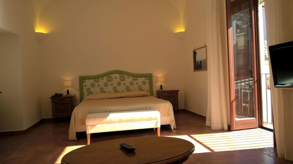 Apartamento Palazzo Iaquinto Santa Maria di Castellabate Exterior foto