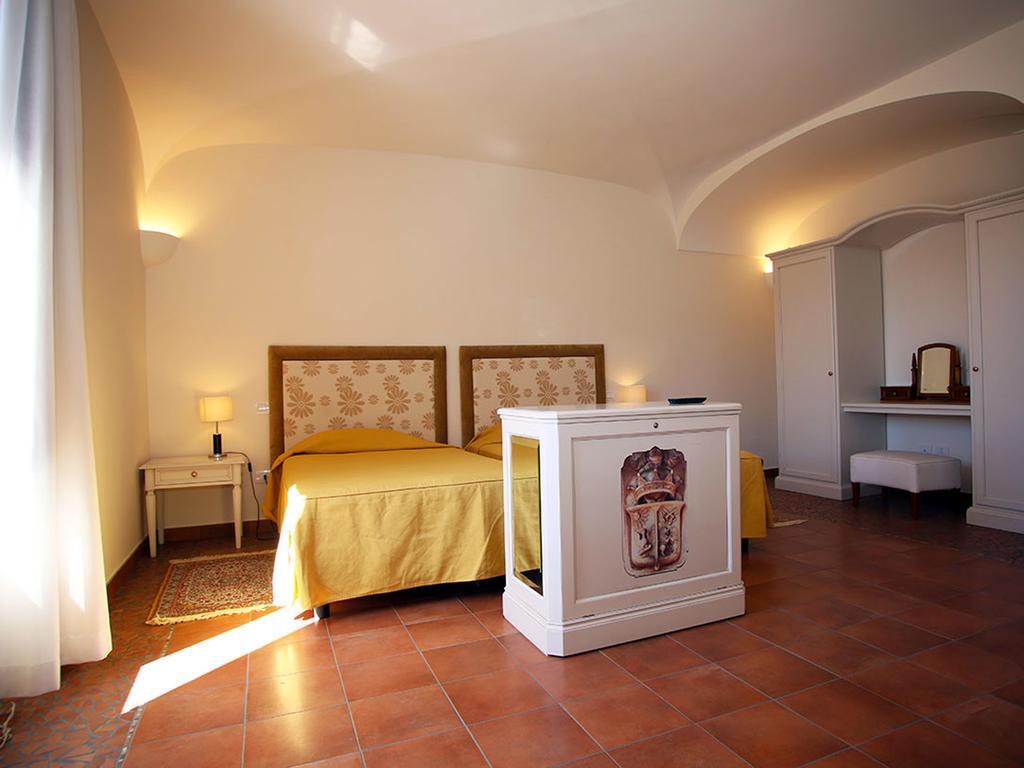 Apartamento Palazzo Iaquinto Santa Maria di Castellabate Exterior foto