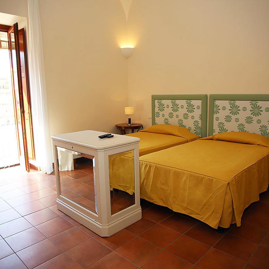 Apartamento Palazzo Iaquinto Santa Maria di Castellabate Exterior foto